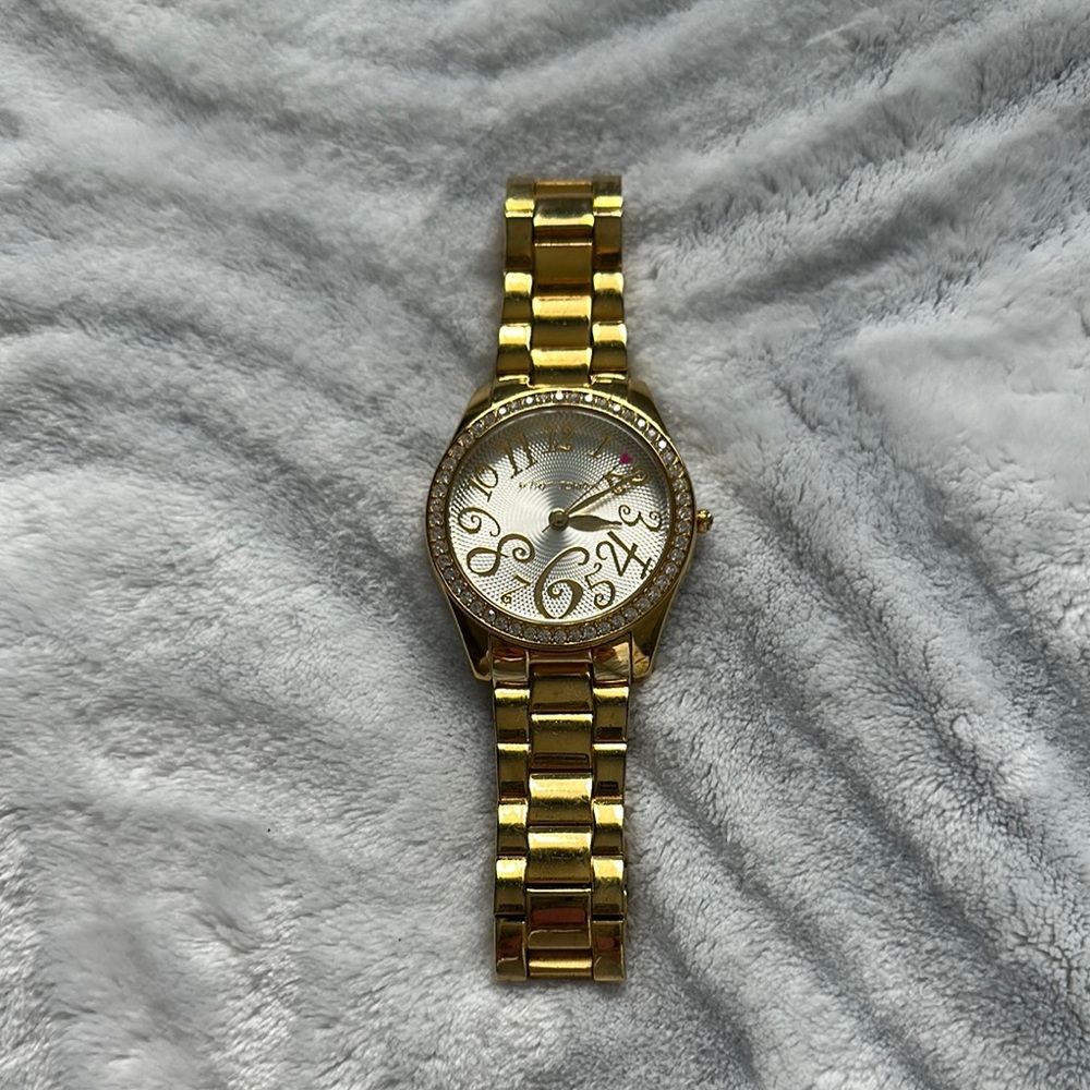 Betsy Johnson Elegant Gold Women's Watch
